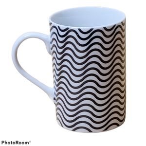 SKONITZ Germany Black and White Wavy Mug..